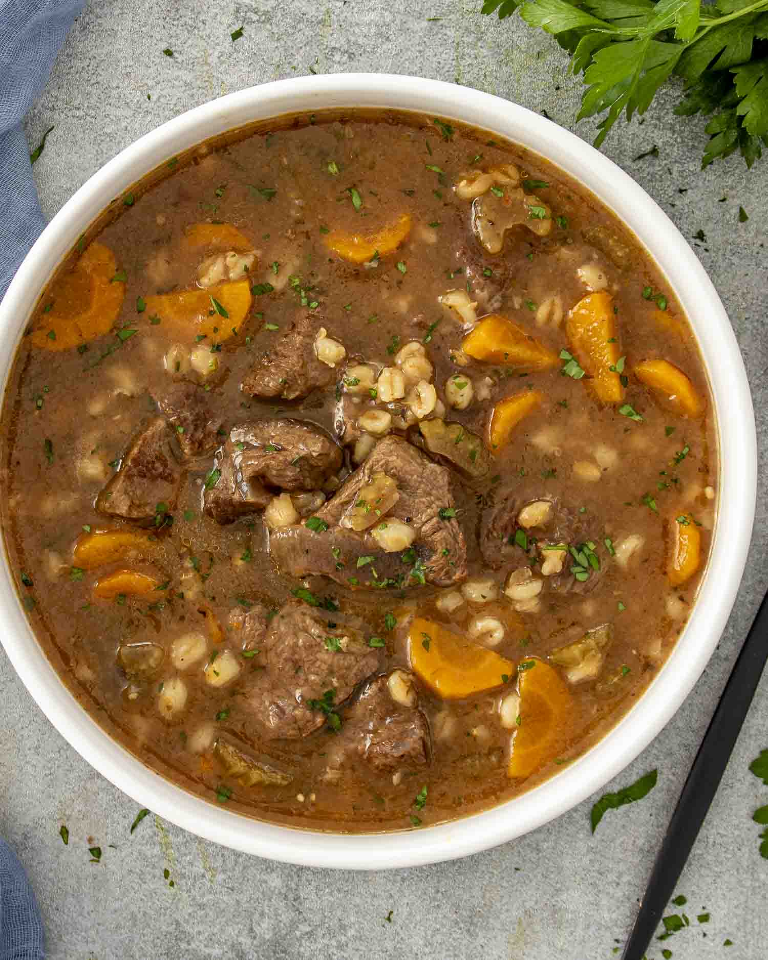 Slow Cooker Beef Barley Soup