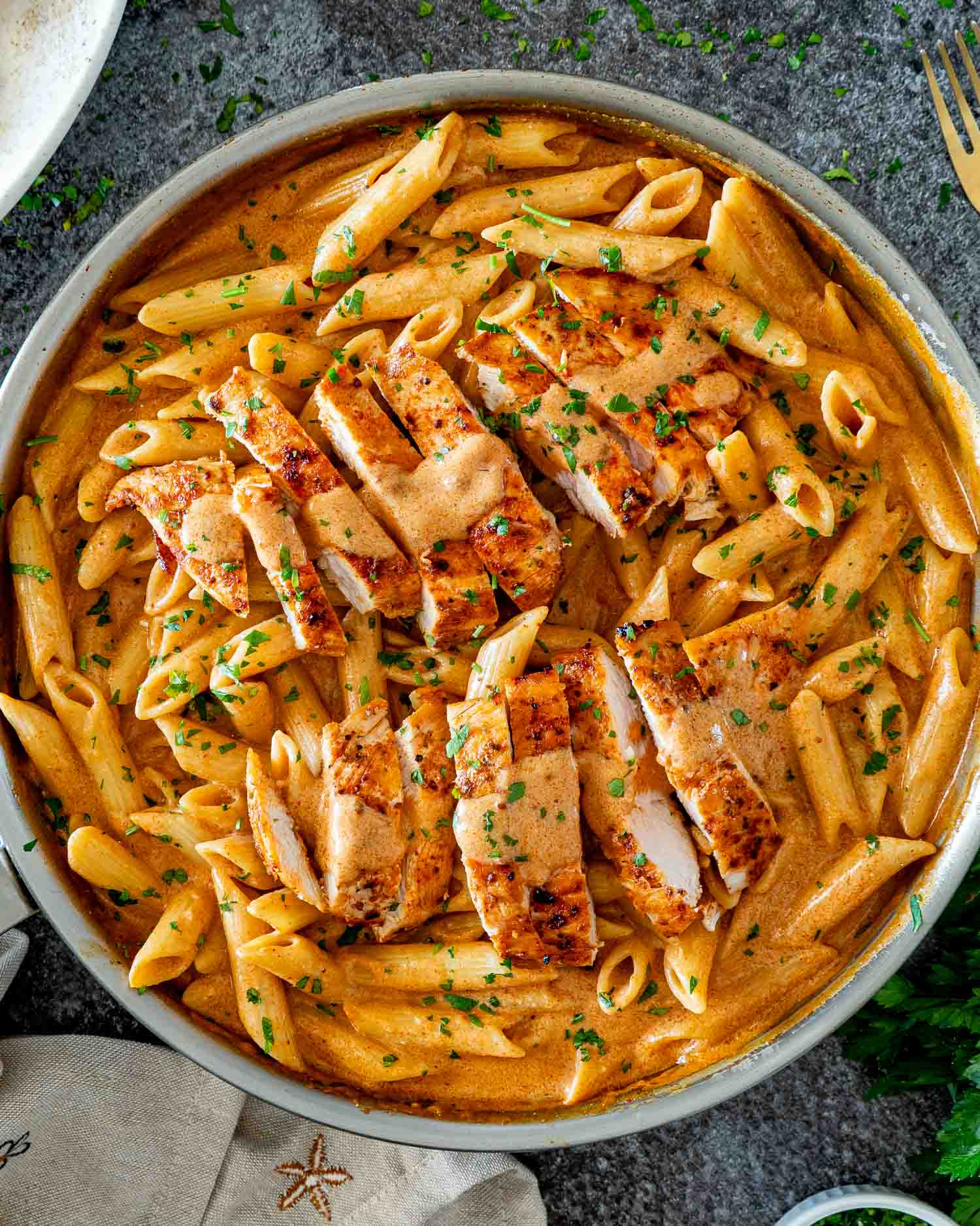 Creamy Garlic Parmesan Chicken Pasta